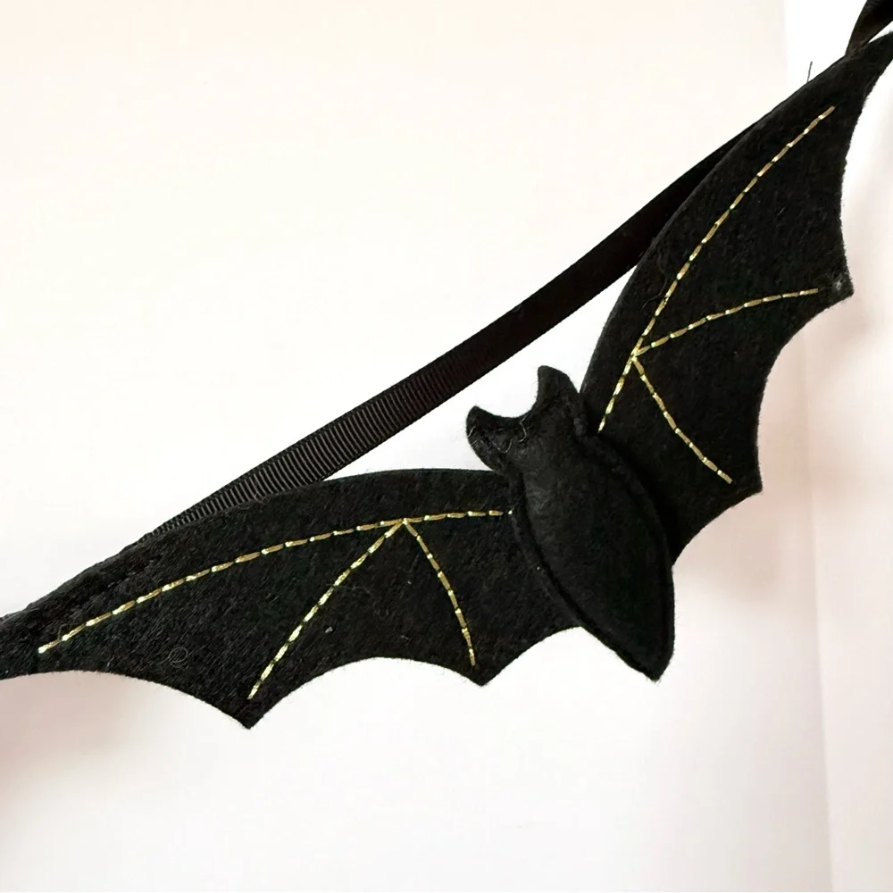 Set of 2 Halloween Felt Garland Decorations, Skulls & Bats, 72” Each